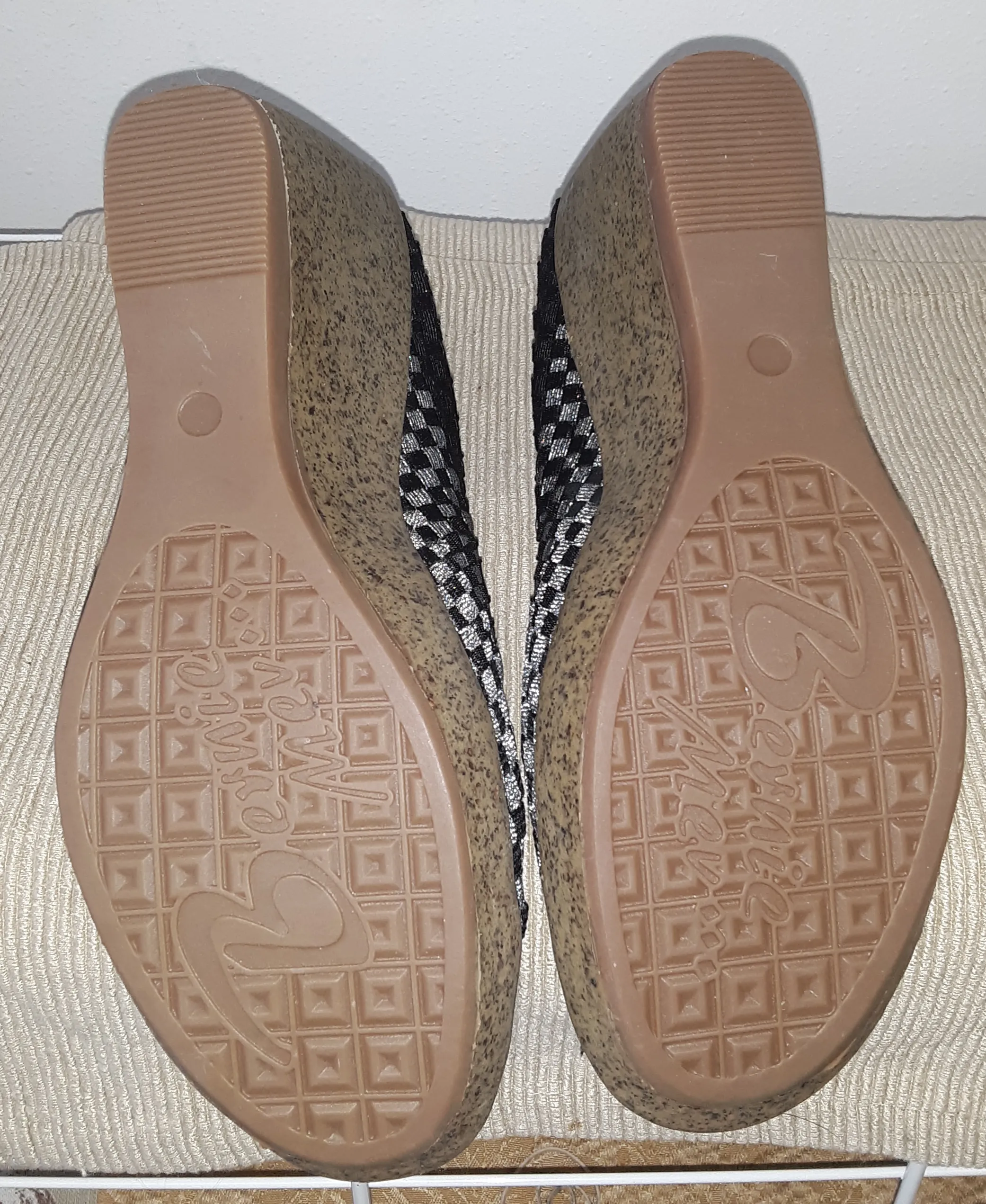 Bernie Mev Sabrina Gumwedge Open Toe Wedge
