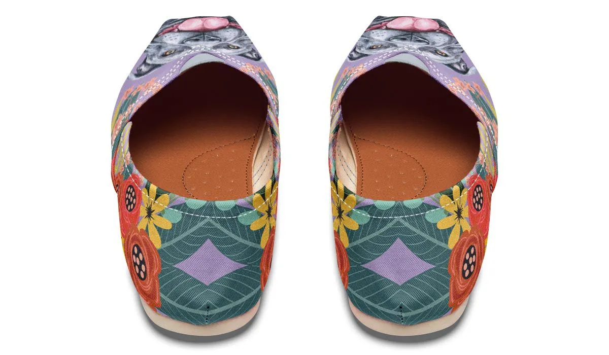 Joyful Grey Pit Bull Casual Shoes