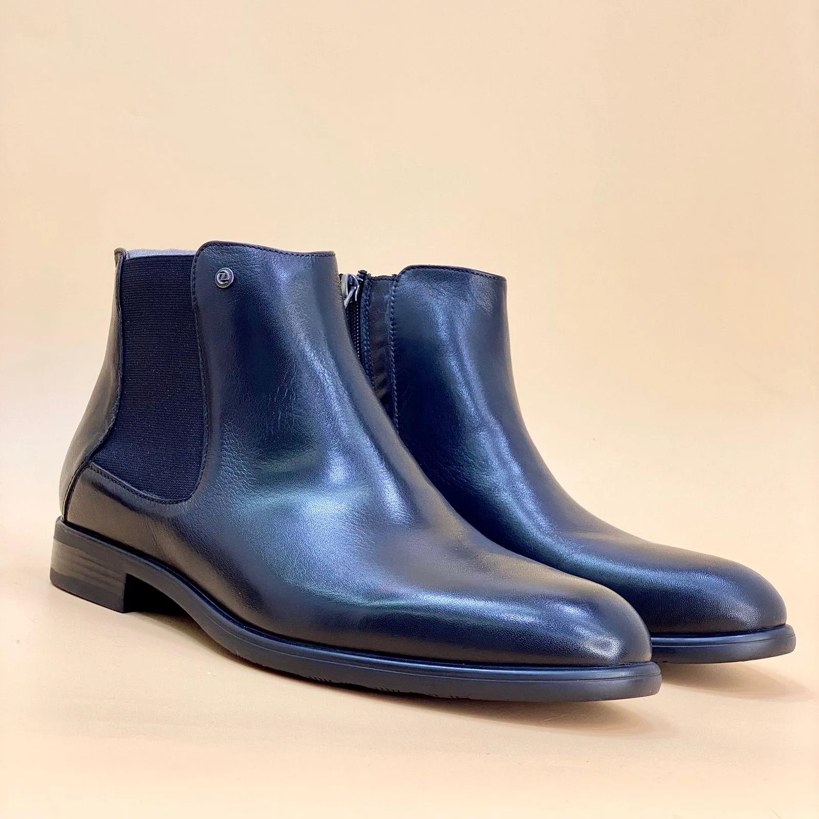 NEW ,  MADE IN TURKEY GENUINE LEATHER MEN BOOTS  M309