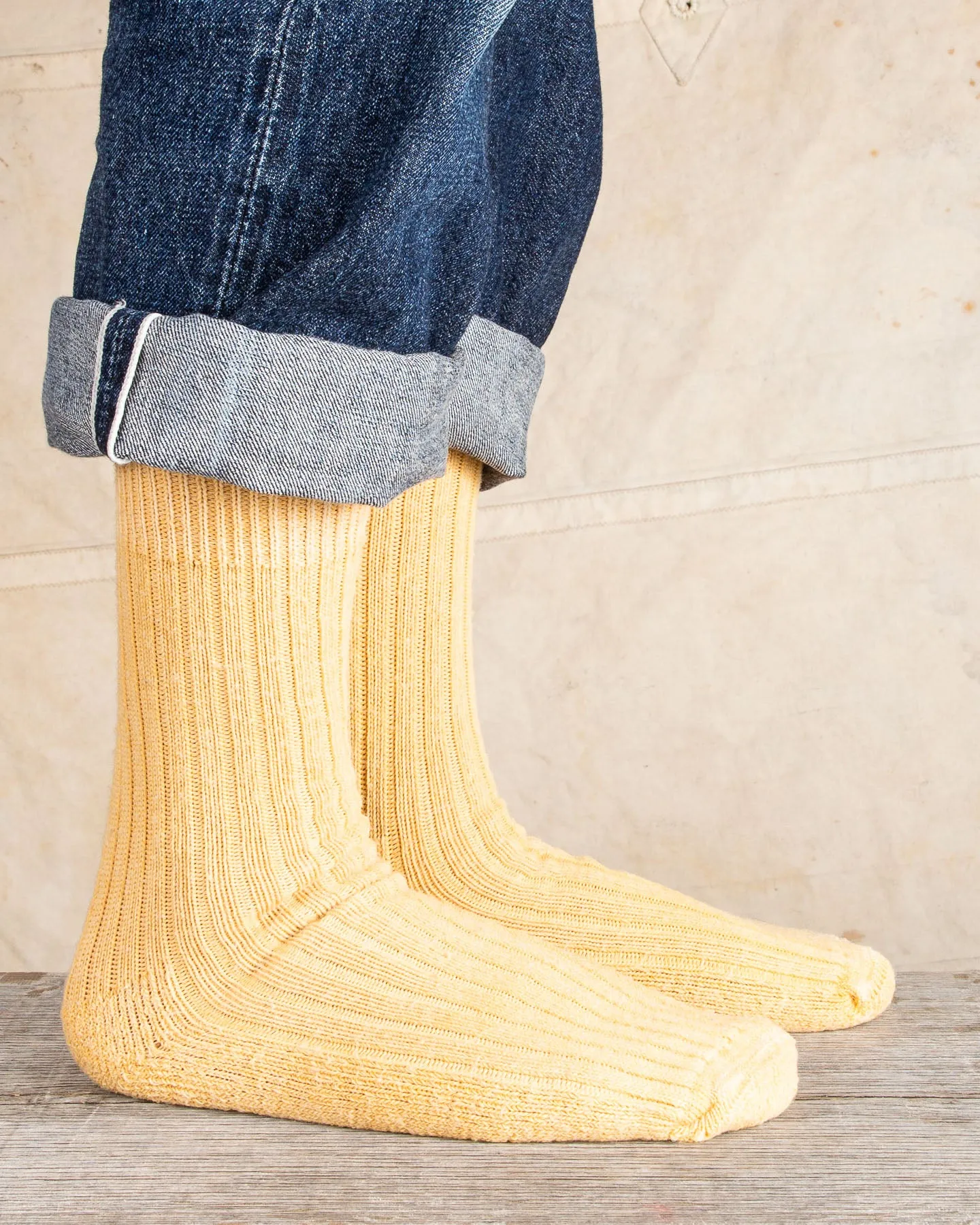 Tender Wool Rib Socks Yellow Ochre Dyed