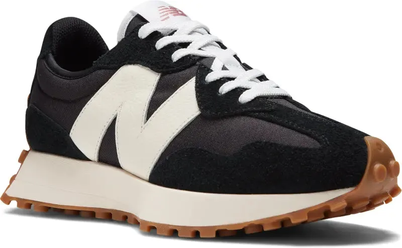 Women's New Balance 327 – A Retro Sneaker with Modern Style