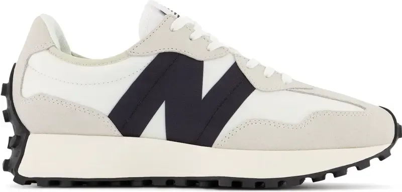 Women's New Balance 327 – A Retro Sneaker with Modern Style